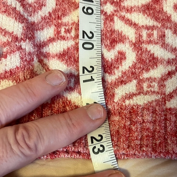 Woman’s pink white heart fair isle crewneck sweater by Bass size Small cozy ski - Picture 7 of 7